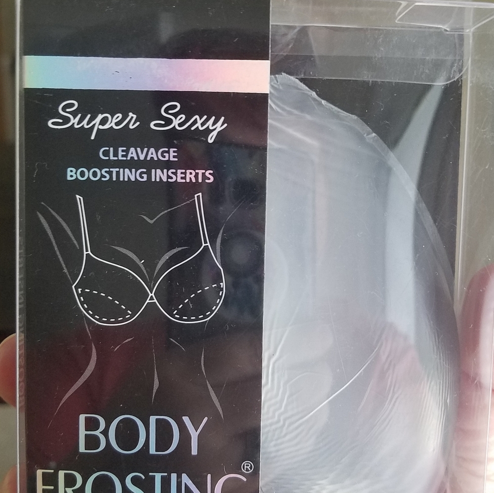 Body Frosting Cleavage Boosting Inserts